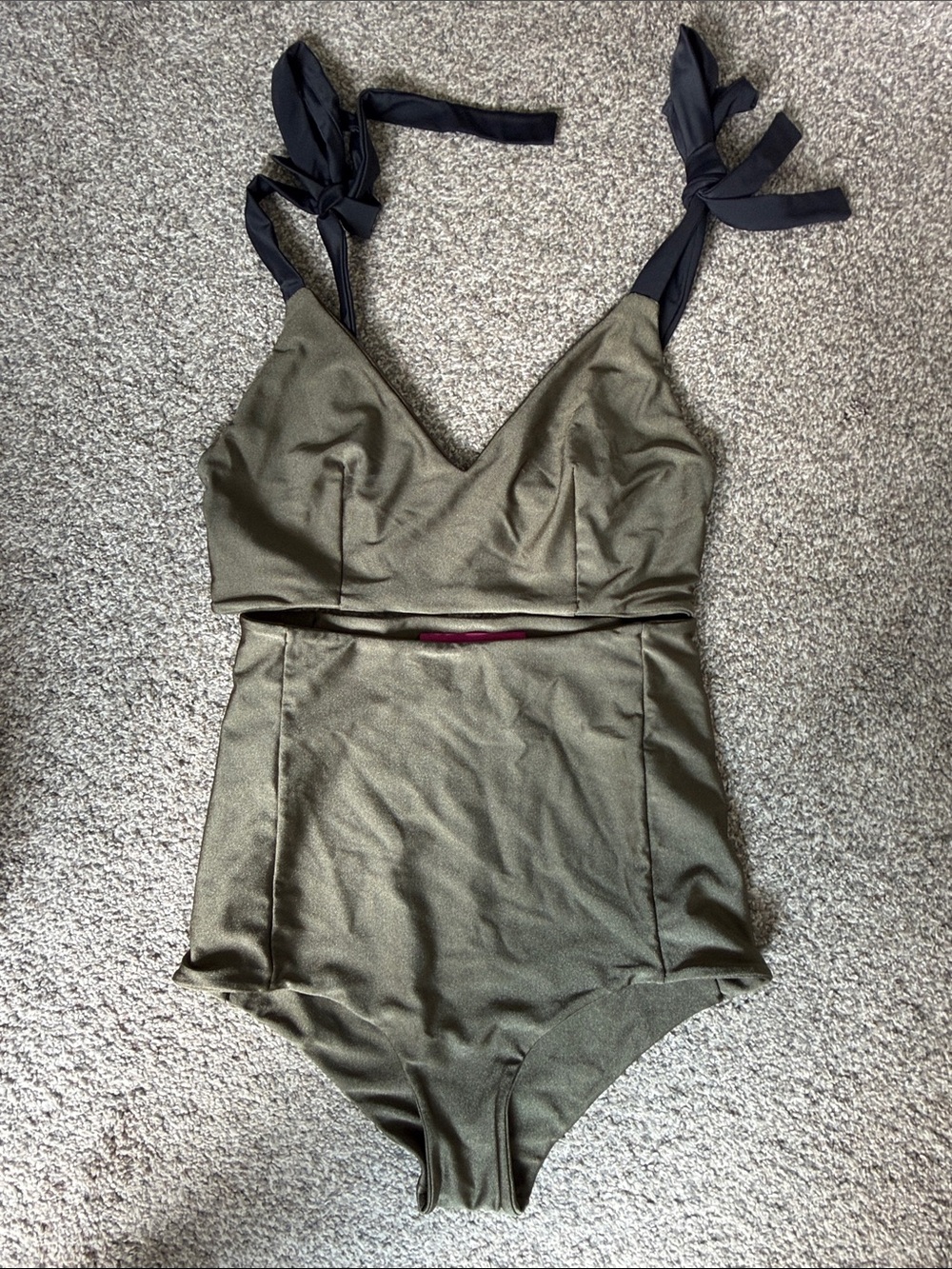 Heidi Merrick BALLERINE DOUCE TOP & Bottom in Olive with Black ties Size Mediu